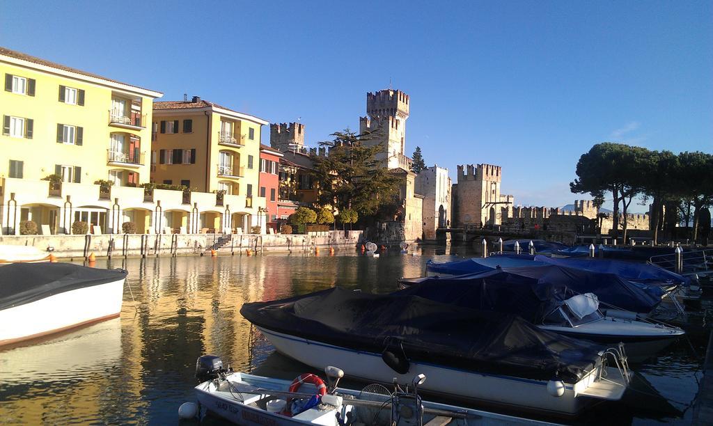 Villa Paradiso Apartment Sirmione Exterior photo