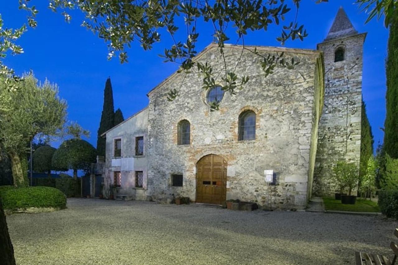 Villa Paradiso Apartment Sirmione Exterior photo